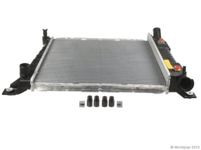 Ford Bronco II Radiator Metrix